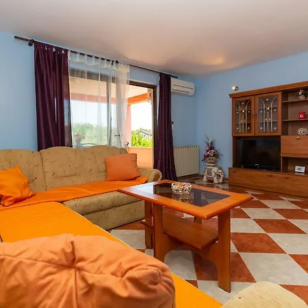 Carlos Appartement *